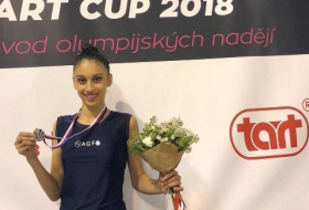 Azerbaijani female gymnast grabs silver at int’l tournament