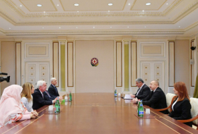 Ilham Aliyev receives delegation led by World Anti-Doping Agency president