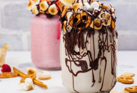 Calls to ban calorie-laden milkshakes containing 39 teaspoons of sugar
