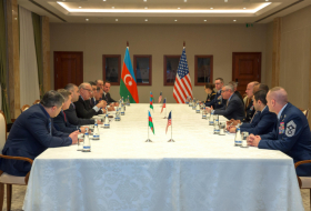 AZAL's president meets with Commander of US Transportation Command