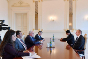 President Aliyev receives delegation led by Palestinian foreign minister - UPDATED