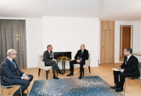  Azerbaijani President meets with P&G's Loic Tassel