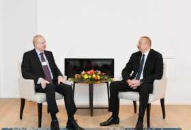  Azerbaijani president meets BP CEO- URGENT