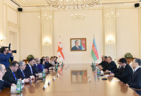  Azerbaijani, Georgian presidents hold expanded meeting -  UPDATED   