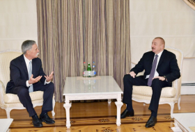  President Ilham Aliyev receives Formula 1 Group CEO 