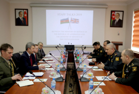  Azerbaijan, UK sign military cooperation plan 
