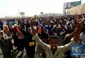  Blasting heat makes water a necessity for Sudan revolution-  NO COMMENT  