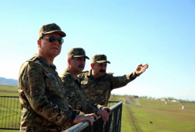   Azerbaijani defense minister watches live-fire training exercises -   PHOTOS+VIDEO    