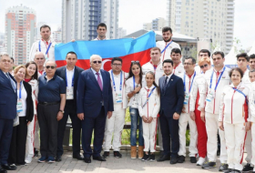   Heydar Aliyev Foundation VP Leyla Aliyeva meets Azerbaijani athletes competing at 2nd European Games   
