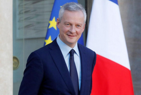  French Finance minister visits Azerbaijan 