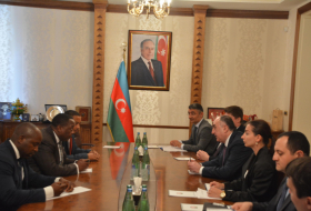   Azerbaijani FM receives state secretary of Guinea  