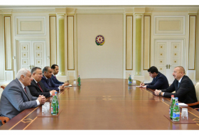   Azerbaijani President Ilham Aliyev receives delegation from Egypt -   URGENT    
