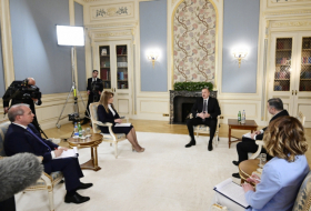 President Ilham Aliyev gave interview to a group of local journalists on the results of the year - VIDEO