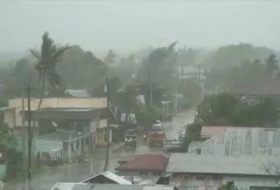   Typhoon Phanfone brings flash floods to Philippines-   NO COMMENT    