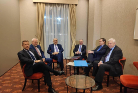  Meeting between Azerbaijani and Armenian FMs gets underway 