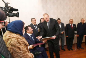  President Ilham Aliyev attends ceremony of giving out apartments, cars to veterans, families of martyrs 