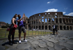  Rome's famous Colosseum reopens to visitors after three month coronavirus lockdown -   NO COMMENT 