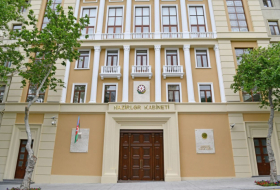  Azerbaijan suspends educational process until end of school year