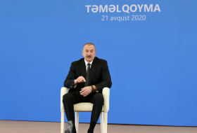   Ilham Aliyev: World's biggest energy companies interested in producing renewable energy in Azerbaijan  