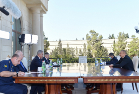  President Ilham Aliyev receives Russian defense minister - UPDATED
