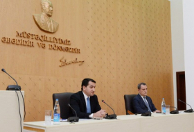  Azerbaijani FM and President's Aide hold joint briefing on current situation in Karabakh -  VIDEO