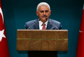 Turkey’s former PM congratulates Azerbaijani people