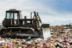   The industry creating a third of the world's waste -   iWONDER    