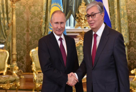 Russian, Kazakh leaders hold phone talk