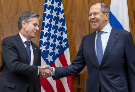 Ukraine tension: US and Russia hold 