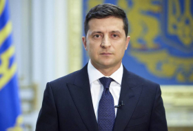  Ukraine introduces martial law across the country - Zelensky 