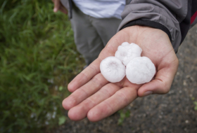   How climate change is leading to bigger hailstones -   iWONDER    