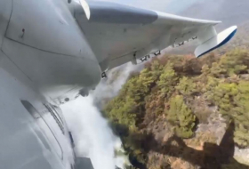  Azerbaijan releases footage of its aircraft involved in fire-fighting efforts in Turkiye –   VIDEO     
