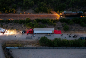 46 migrants found dead in abandoned trailer in Texas