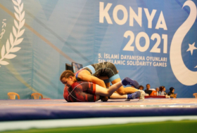 Azerbaijani female wrestler grabs silver medal at Konya 2021