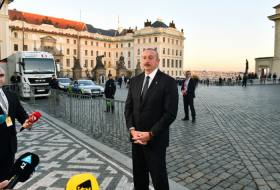   President Ilham Aliyev was interviewed by Azerbaijani TV channels in Prague  