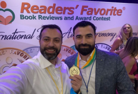 Azerbaijani writer awarded gold medal in USA