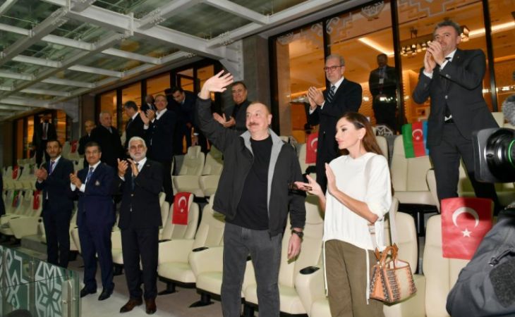  President Ilham Aliyev, First Lady Mehriban Aliyeva watch Qarabag - Galatasaray charity match - <span style="color: #ff0000;">PHOTOS</span>