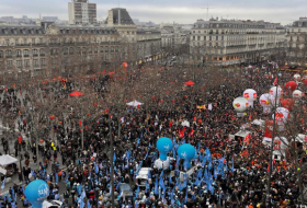 Trade unions in southeastern France protest pension reform