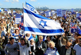     The Jewish Diaspora in the USA:       How to Achieve Power and Prosperity  