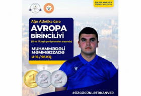 Azerbaijani weightlifter bags European gold