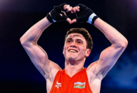  Azerbaijani boxer beats Armenian rival to become two-time European champion 