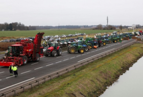Farmers continue protests across Europe against EU’s agricultural policies