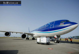 AZAL aircraft operating on Baku-Tbilisi route returns to airport of departure