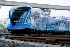 China's first homegrown hydrogen-powered urban train completes test