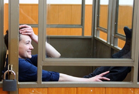 Ukrainian pilot Nadiya Savchenko given 22-year sentence