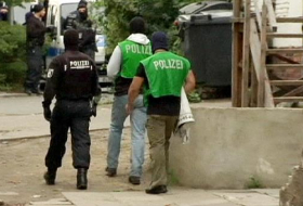 Berlin raids seek to uncover German links to suspected Islamists