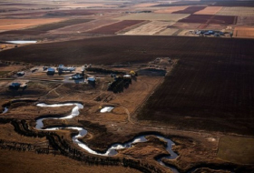Keystone XL, Dakota Access oil pipelines controversy explained: Key facts you should know