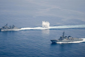 South Korea navy fires warning shots at boat from North