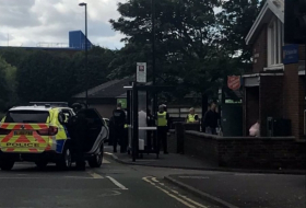 Knifeman briefly holds hostages in Newcastle, northeast England