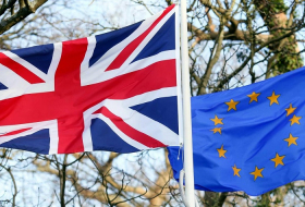 Brexit: UK faces £350m-a-week `divorce bill` as result of leaving the EU